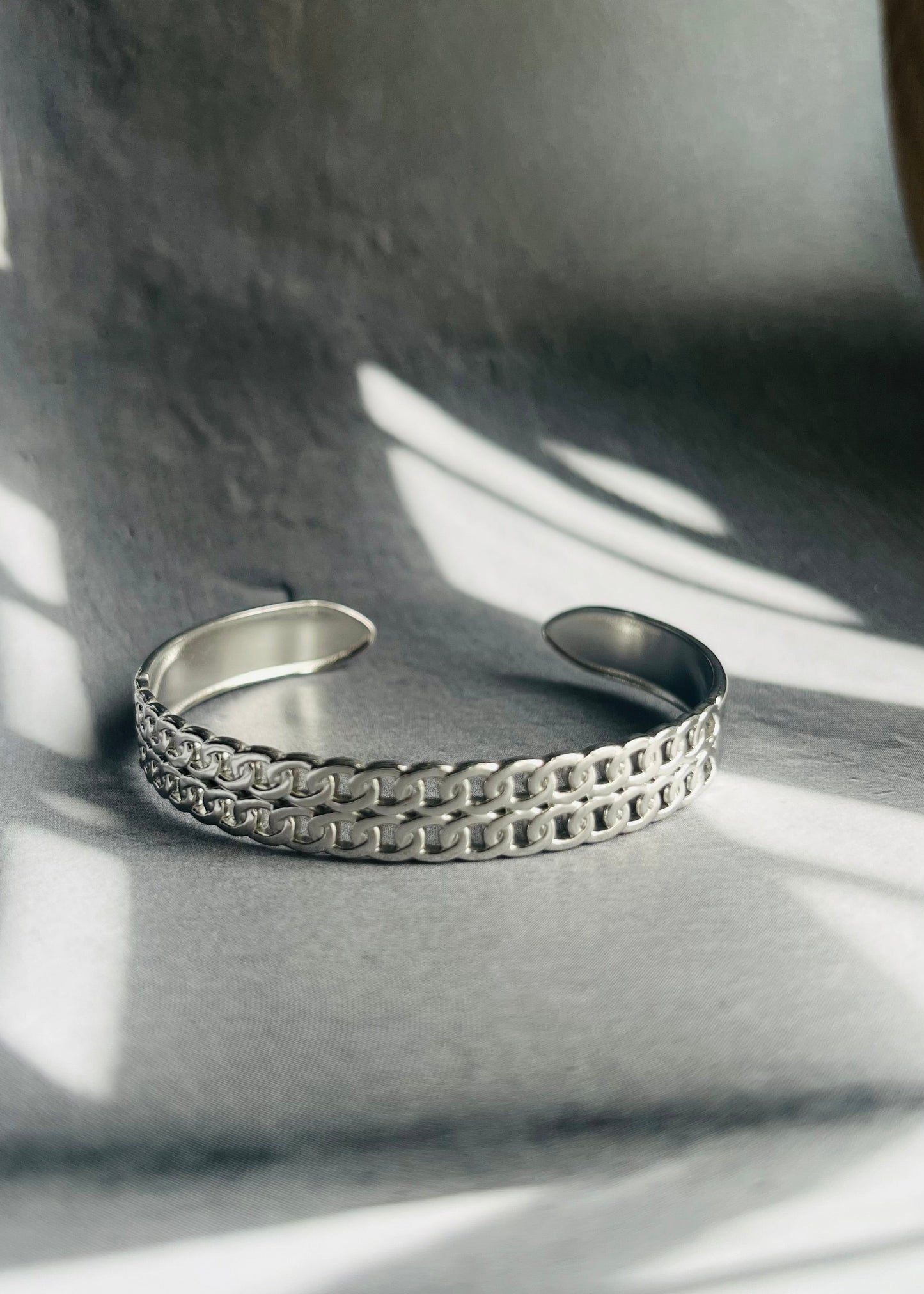 Stainless steel bangle armband, stijlvol, chic en duurzaam