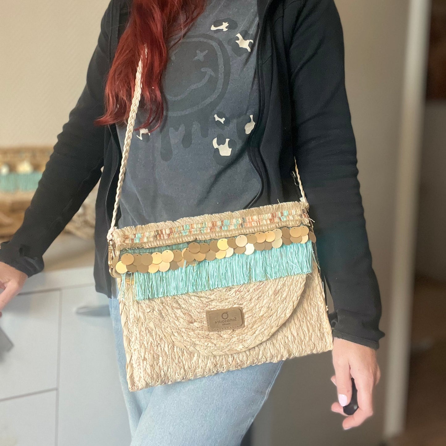 clutch boho look in turkoois met franjes en blingbling