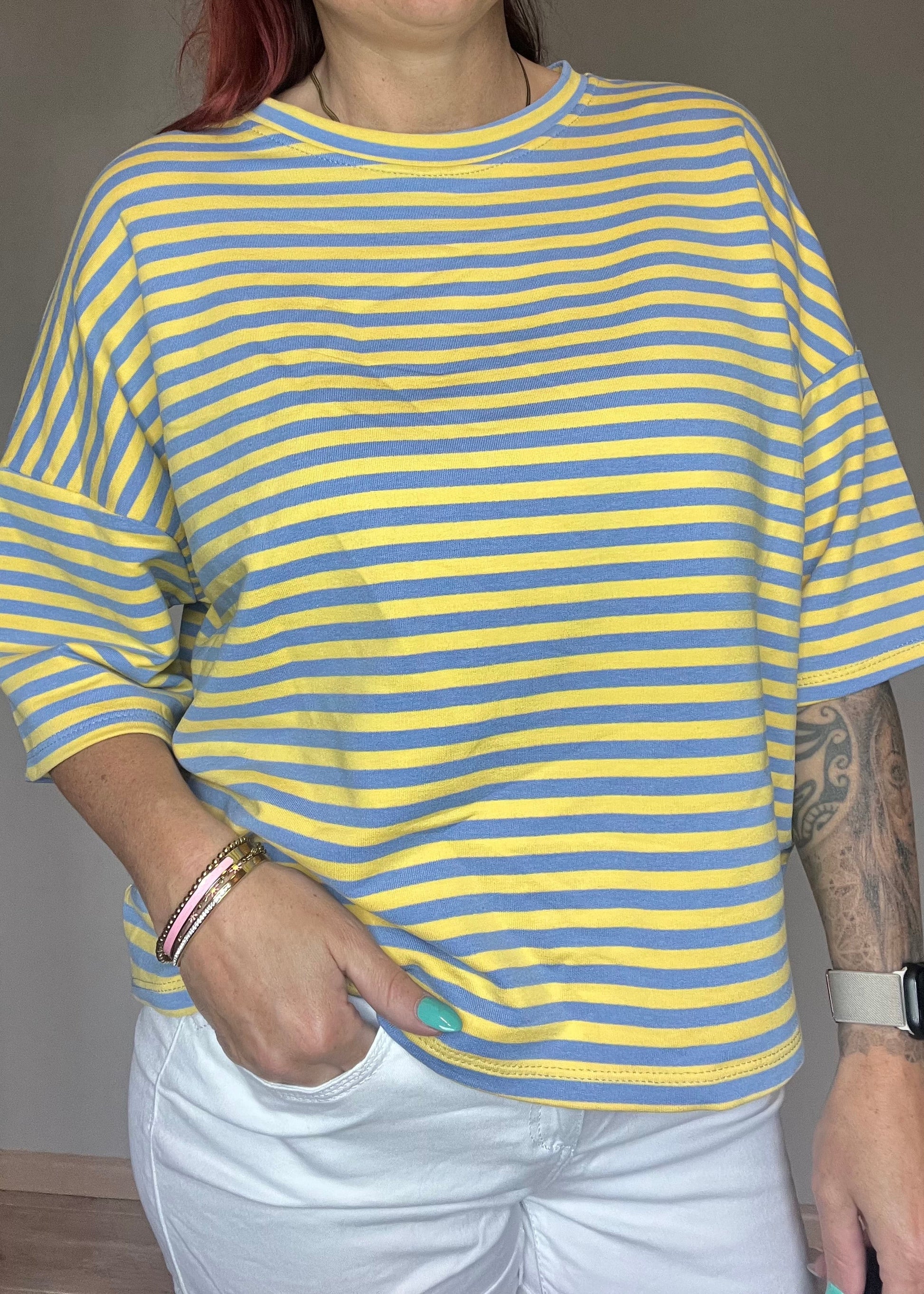 Gestreept oversized dames shirt met driekwart mouwen in 8 verschillende kleurcombinatie's van Piek Fashion
