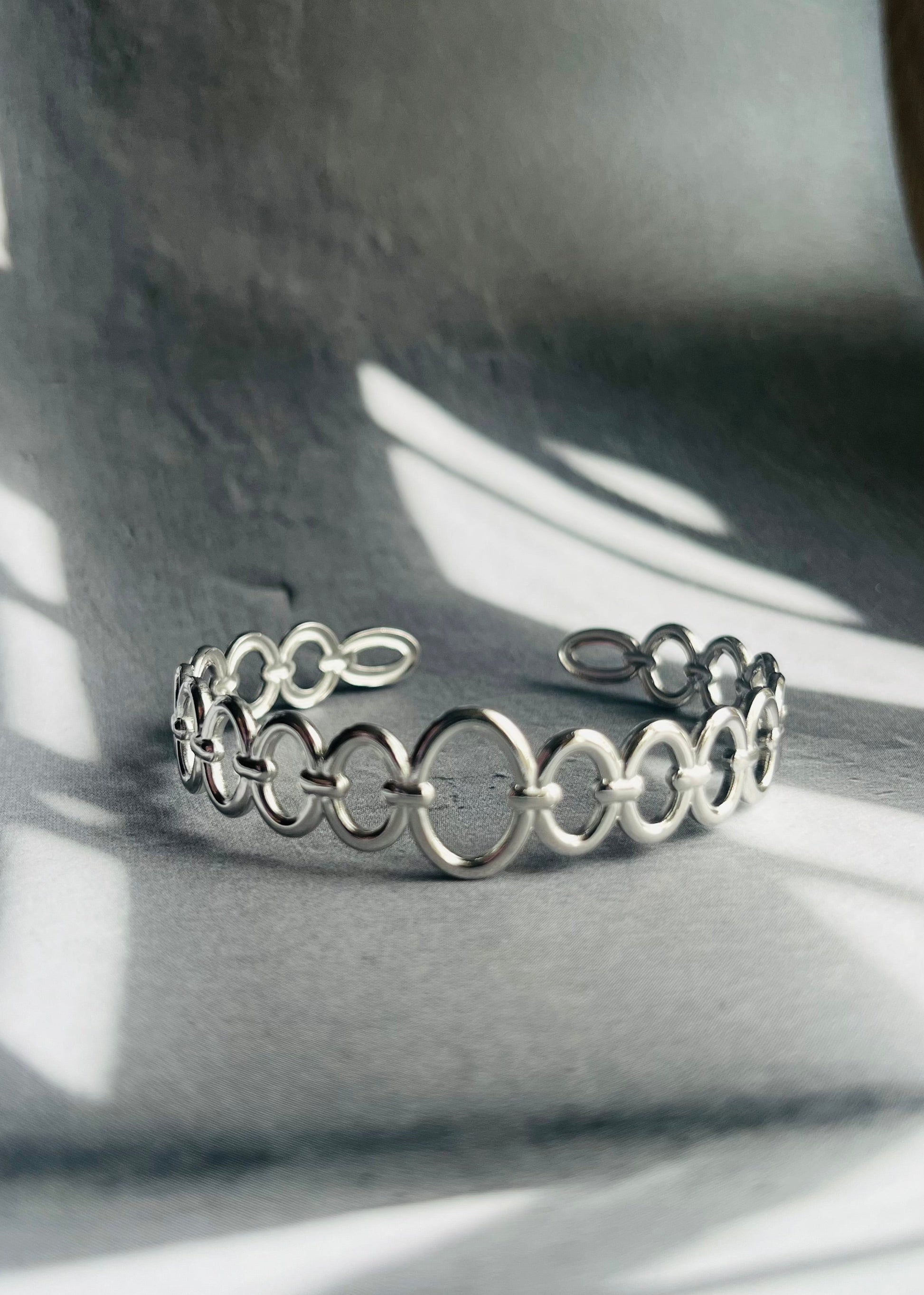 Stainless steel bangle armband, stijlvol, chic en duurzaam