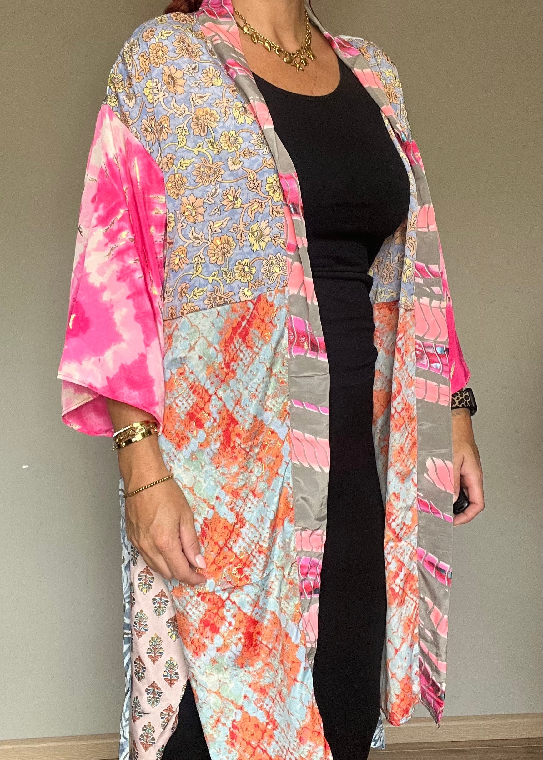 70% zijde luchtige kimono in verschillende hippe boho prints uit india. elk uniek!