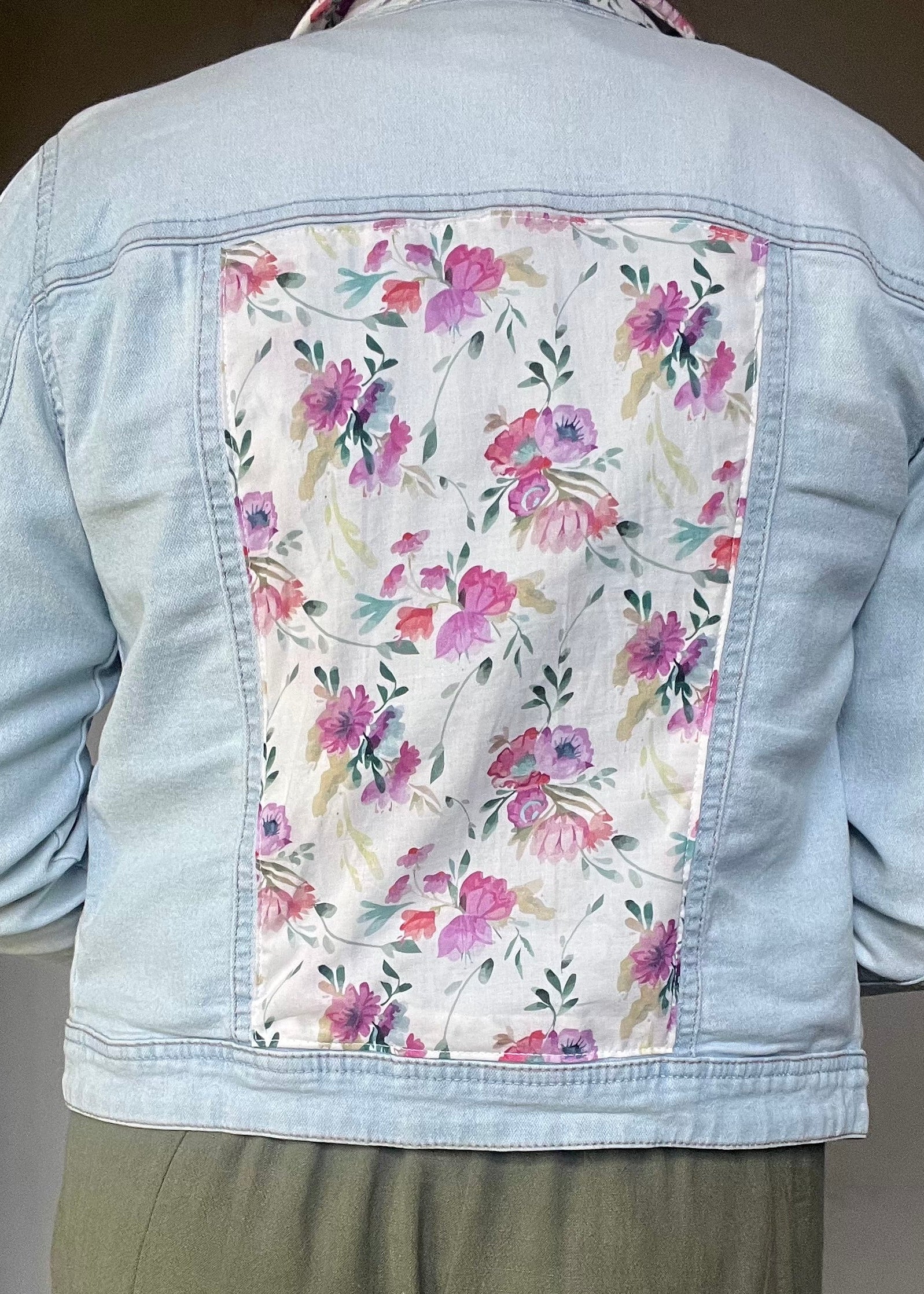 uniek pre-loved denim spijkerjasje