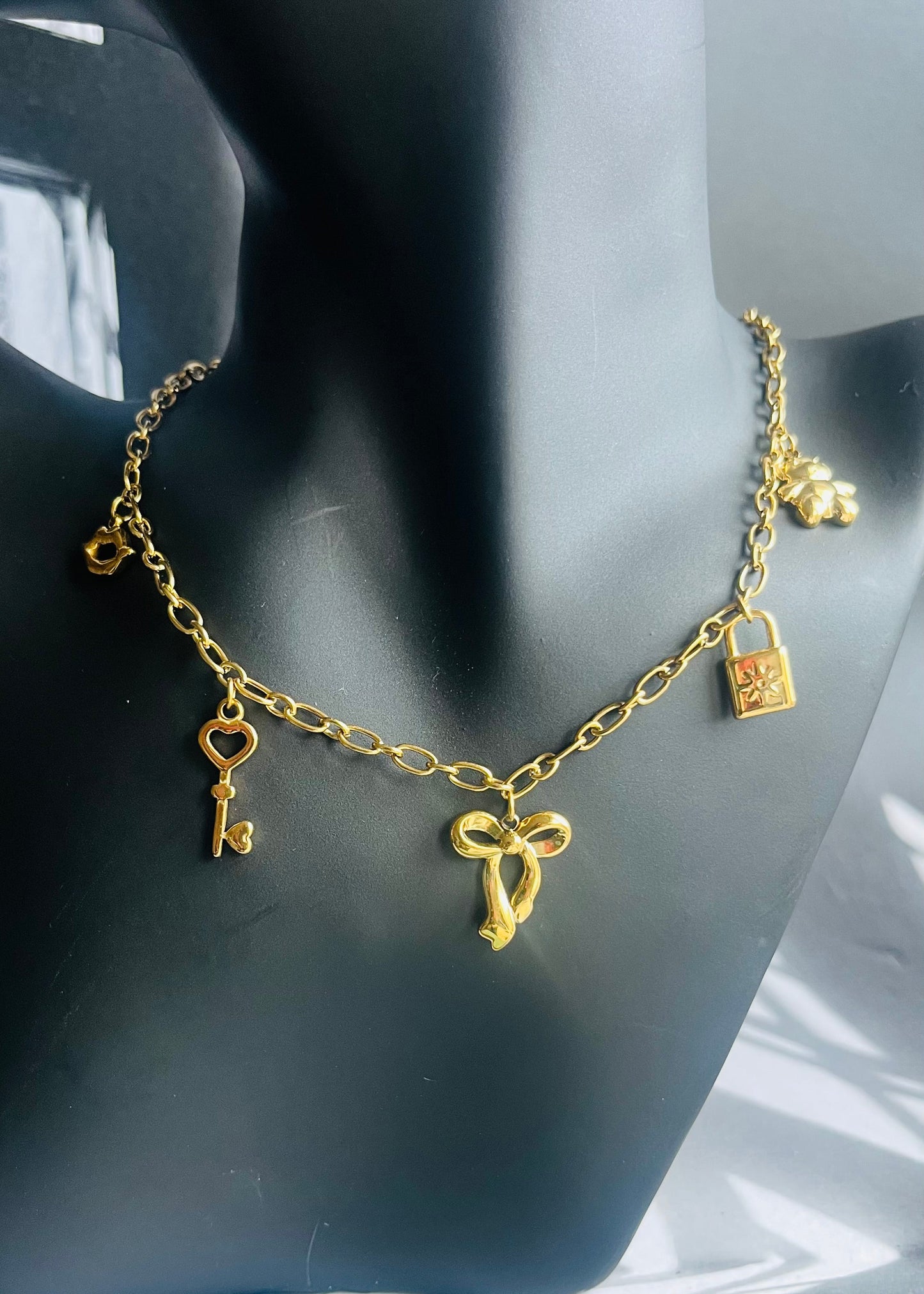04 | Stainless Steel Bedelketting