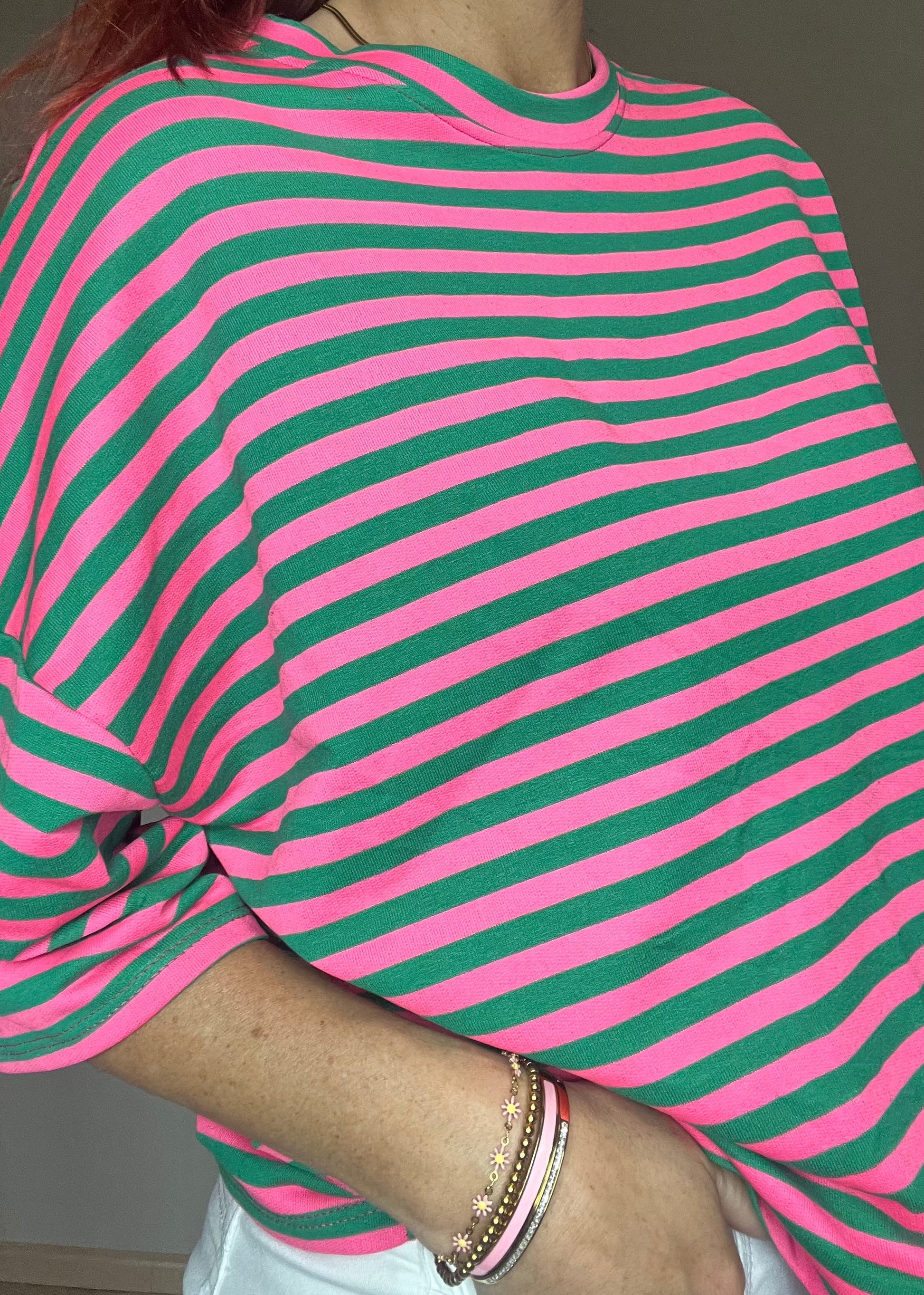 Gestreept oversized dames shirt met driekwart mouwen in 8 verschillende kleurcombinatie's van Piek Fashion