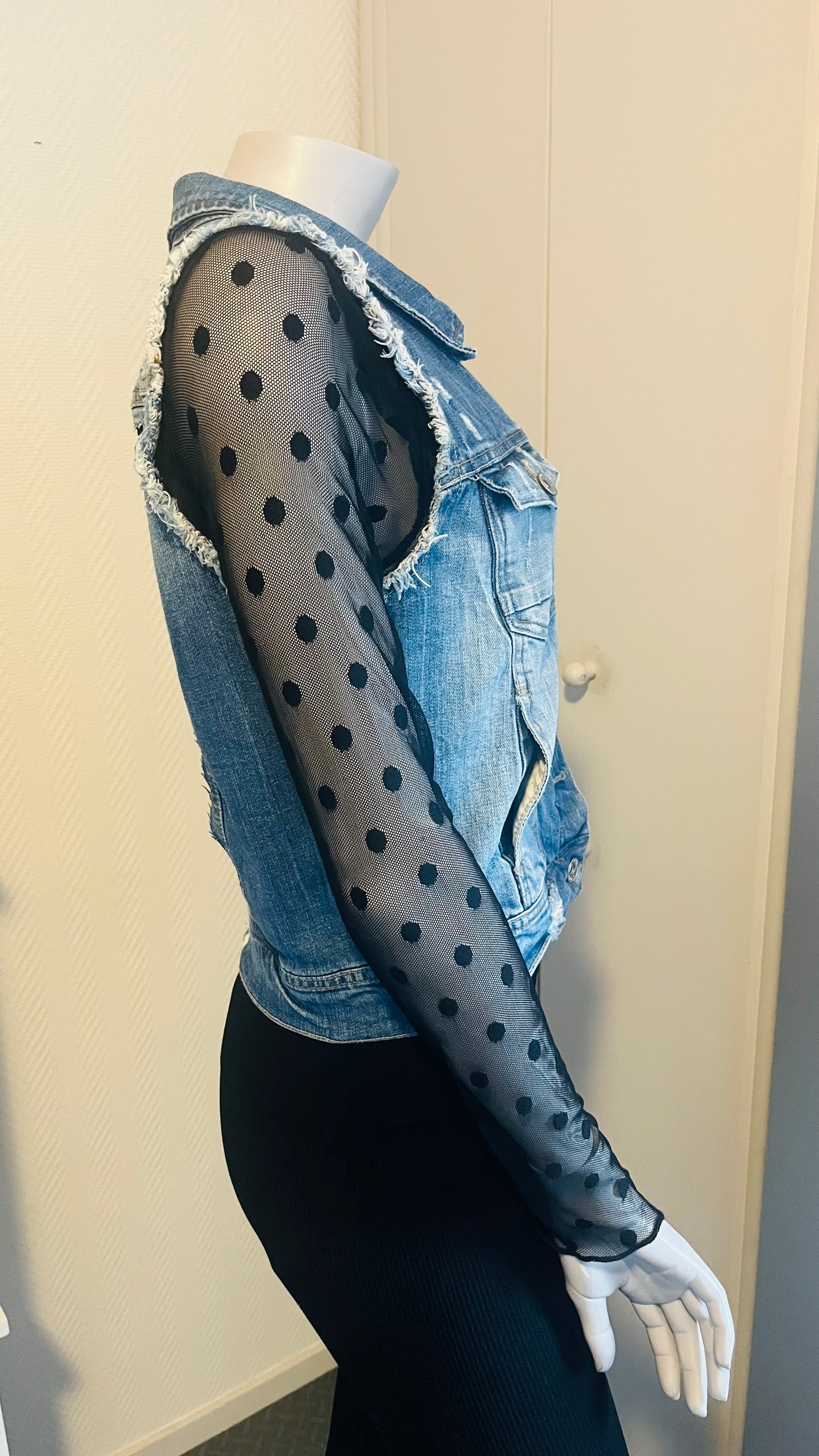 04| Pre- loved spijkerjasje