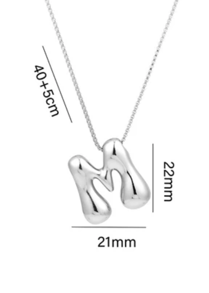 Stainless steel ketting met letter initialen hanger in bubble vorm in goud of zilver van Piek Fashion