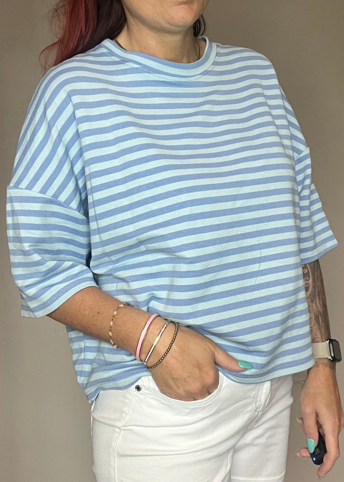 Gestreept oversized dames shirt met driekwart mouwen in 8 verschillende kleurcombinatie's van Piek Fashion