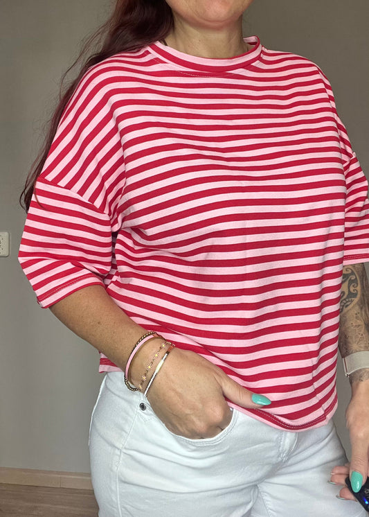 Gestreept oversized dames shirt met driekwart mouwen in 8 verschillende kleurcombinatie's van Piek Fashion