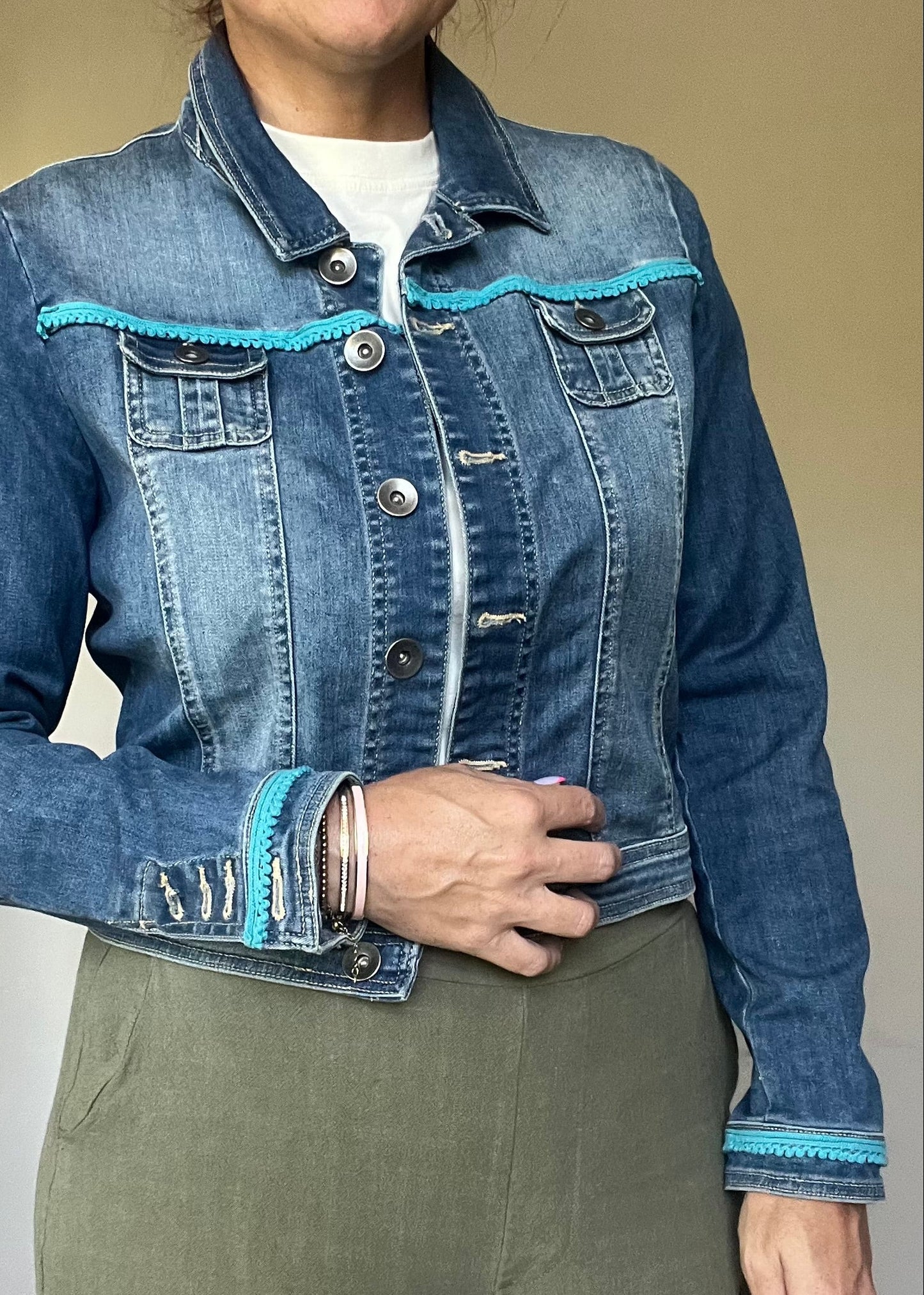 uniek pre-loved denim spijkerjasje