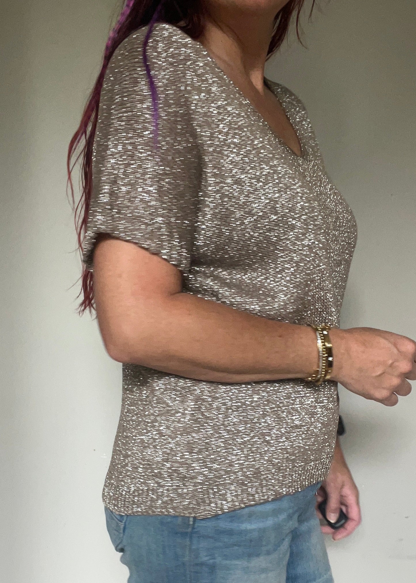 Glittertrui met V-hals, lurex trui met korte mouw in najaarskleuren, chic en comfortabel